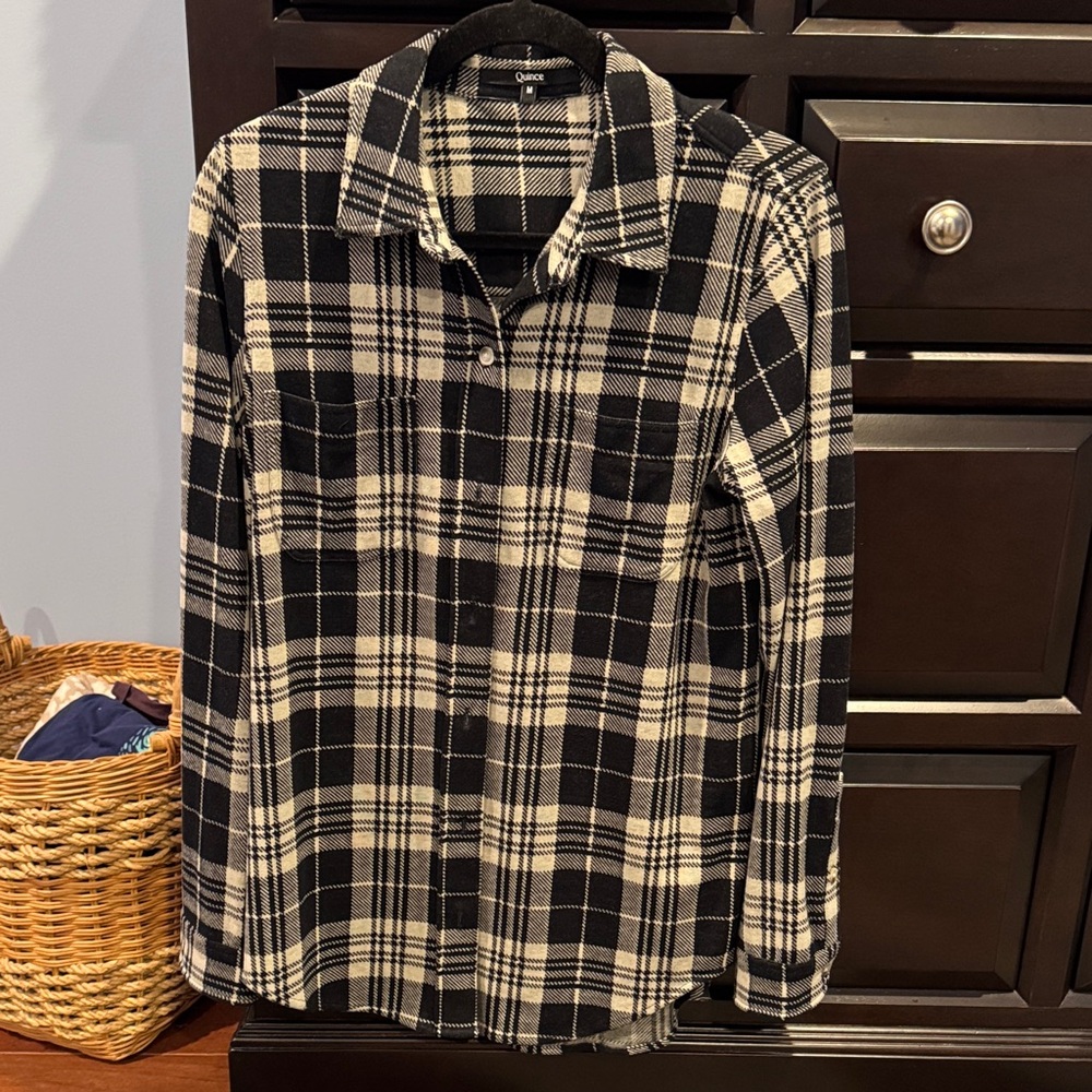 Quince sweater fleece Black and Cream Plaid wonen's button up Shirt worn 2 x